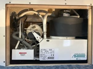 mechanical, Hunter 376, sailboat for sale