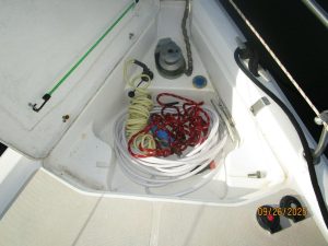 deck, Hunter 376, sailboat for sale