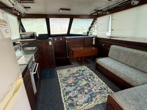 salon, Hatteras 37 Convertible, trawler for sale
