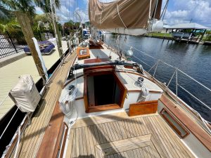 deck, Cherubini, sailboat for sale
