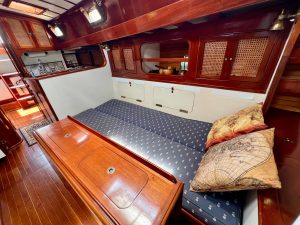 salon, Cherubini, sailboat for sale