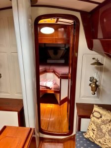 salon, Cherubini, sailboat for sale