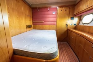 bath, Catana, catamaran for sale