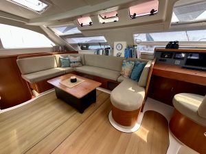 salon, Leopard 46, catamaran for sale