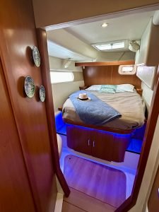 bed, Leopard 46, catamaran for sale