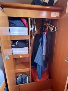 bed, Lagoon 380, catamaran for sale