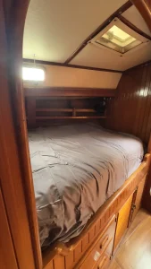 bed, Passport 40, sailboat for sale