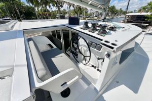 helm, Balance 482, catamaran for sale