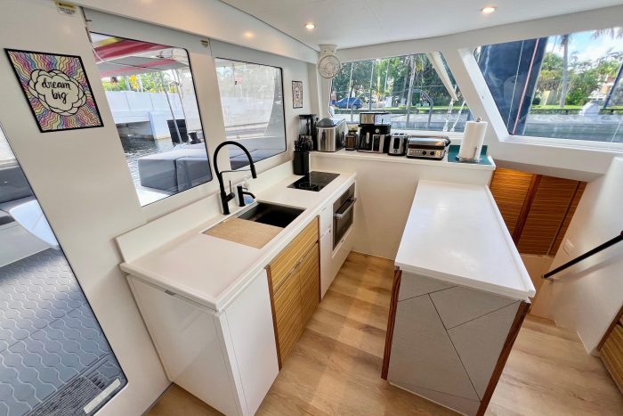 interior, Balance 482, catamaran for sale