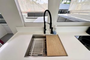 interior, Balance 482, catamaran for sale