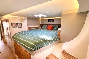 bed, Balance 482, catamaran for sale