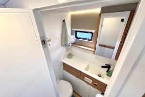 bath, Balance 482, catamaran for sale