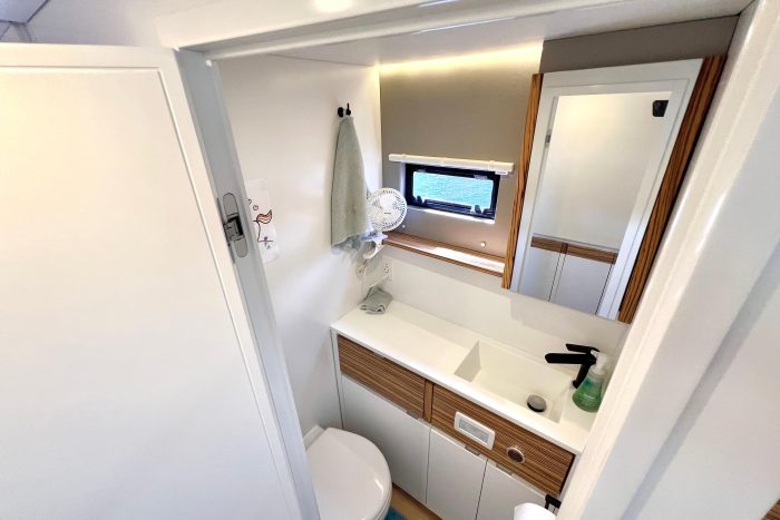 bath, Balance 482, catamaran for sale