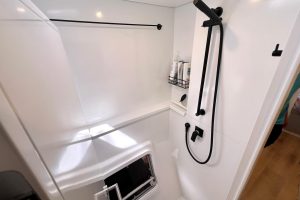 bath, Balance 482, catamaran for sale