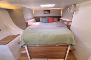 bed, Balance 482, catamaran for sale