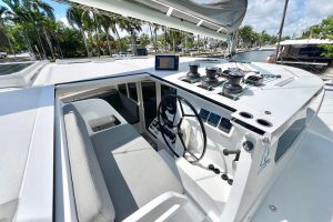 helm, Balance 482, catamaran for sale