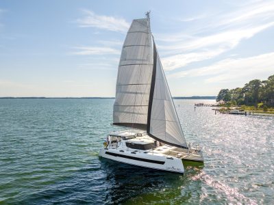 St Francis 460 Hybrid