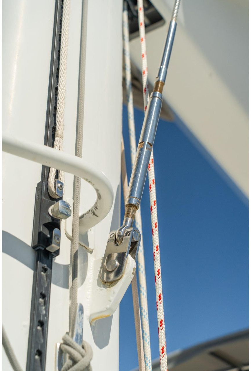 deck, Lagoon 560, catamaran for sale