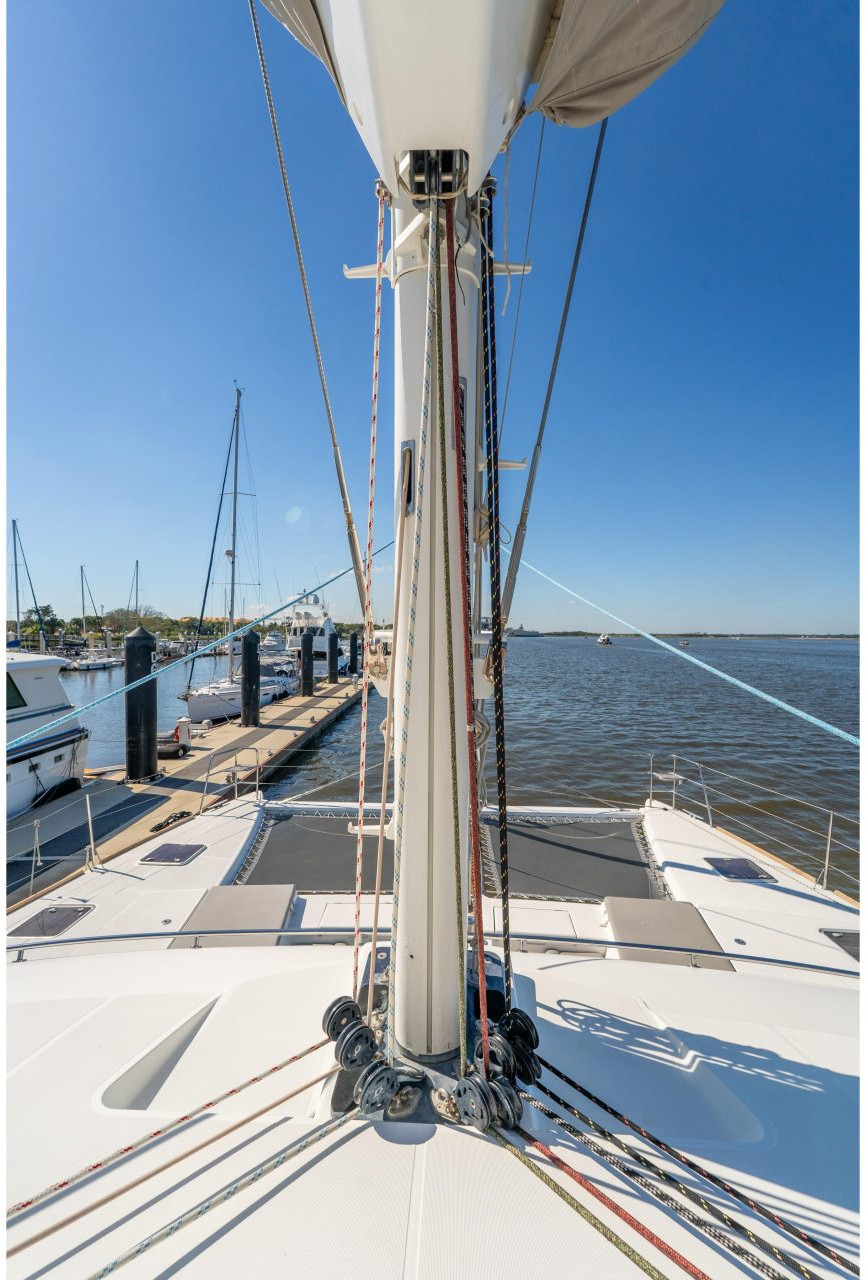 deck, Lagoon 560, catamaran for sale