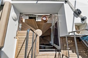 deck, Lagoon 560, catamaran for sale