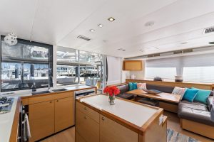 salon, Lagoon 560, catamaran for sale
