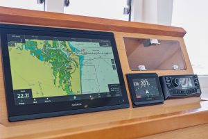 navigation station, Lagoon 560, catamaran for sale