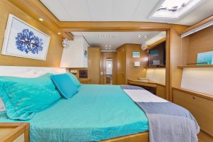 bed, Lagoon 560, catamaran for sale