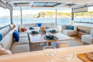 salon, Bali 5.8, catamaran for sale