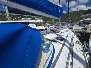 deck, Jeanneau 44, sailboat for sale