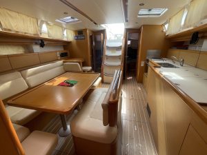 salon, Jeanneau 44, sailboat for sale
