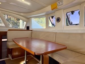 salon, Leopard 38, catamaran for sale
