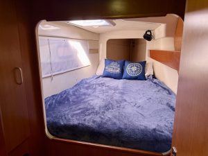 bed, Leopard 38, catamaran for sale