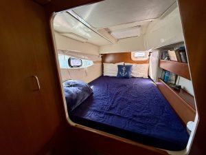 bed, Leopard 38, catamaran for sale