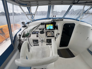 helm, Manta 42, catamaran for sale