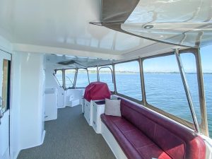 salon, Tennant, power catamaran for sale
