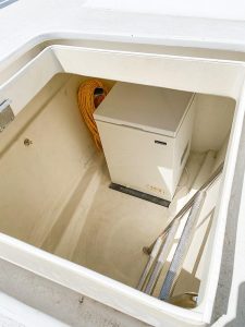interior, Tennant, power catamaran for sale