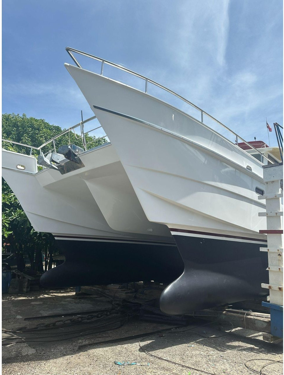 boatyard, Tennant, power catamaran for sale