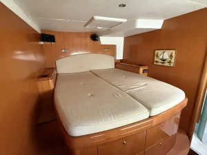bed, Lagoon 500, catamaran for sale