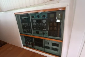 electrical, Lagoon 500, catamaran for sale