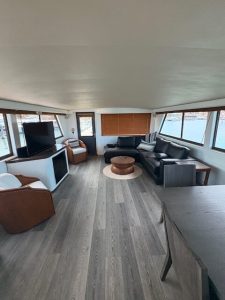salon, Hatteras 70, trawler for sale