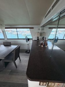 salon, Hatteras 70, trawler for sale