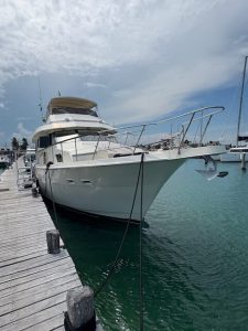 exterior, Hatteras 70, trawler for sale