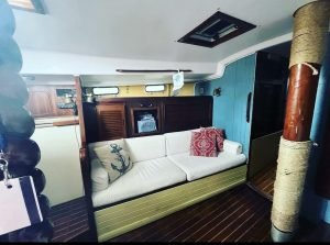 salon, Morgan 41 Out Island, sailboat for sale
