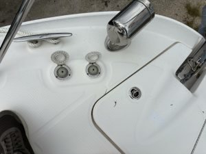 deck, Sea Ray, trawler for sale