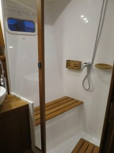 bath, Wauquiez 47, sailboat for sale