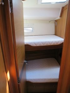 bed, Wauquiez 47, sailboat for sale