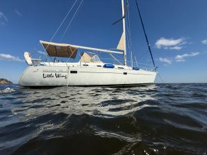 exterior, Beneteau 381, sailboat for sale