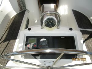 helm, Beneteau 381, sailboat for sale