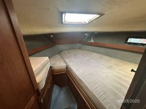 bed, Pursuit, trawler for sale