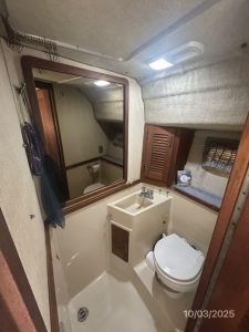 bath, Pursuit, trawler for sale